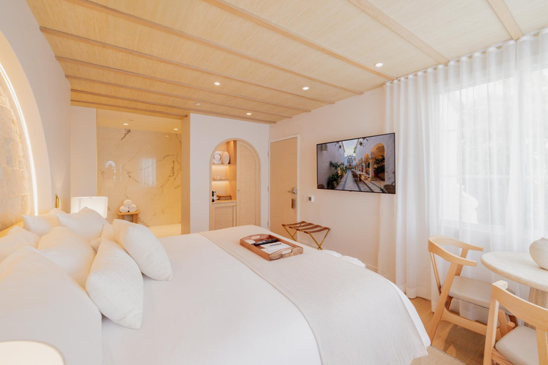 Bedroom 2, Donatella Boutique Hotel & Restaurant, Miami-Dade