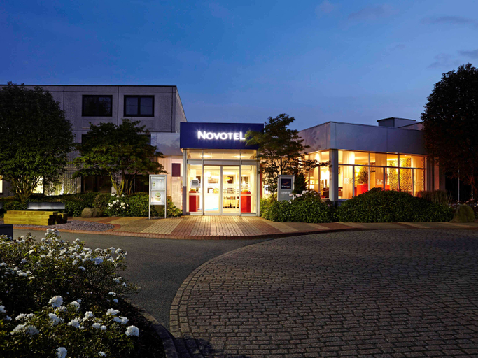 Exterior & Views 2, Novotel Coventry M6 J3, Coventry