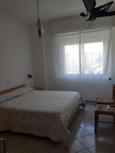 Others 5, Residence San Francisco, Savona