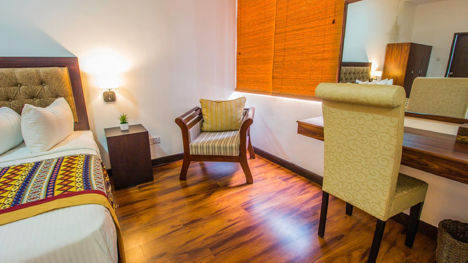 Bedroom 3, Pearl Royal Hotel Colombo, Thimbirigasyaya