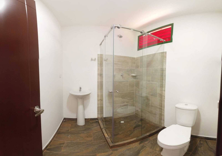 Bathroom, Hotel Campestre El Edén, Pensilvania