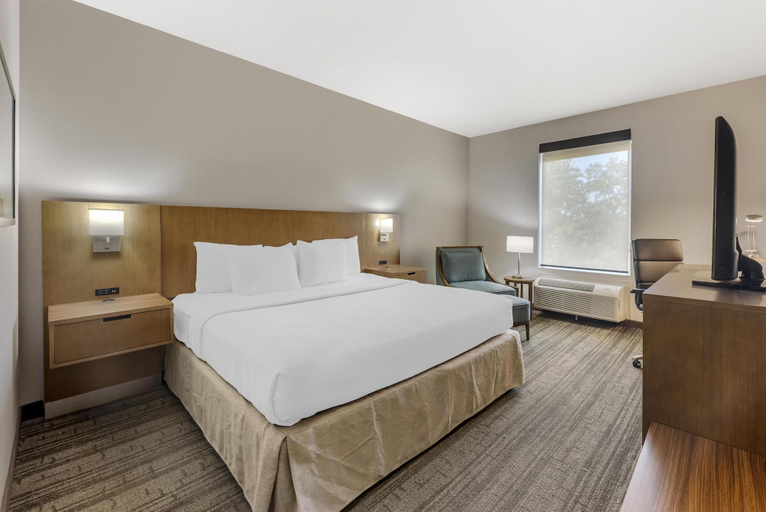 Bedroom 3, Best Western Green Oaks Inn & Suites, Wilson