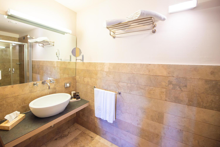 Bathroom 5, Basiliani - CDSHotels, Lecce