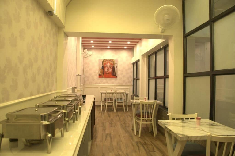 Food & Drinks 5, SUbhash Hotel, Kaushambi