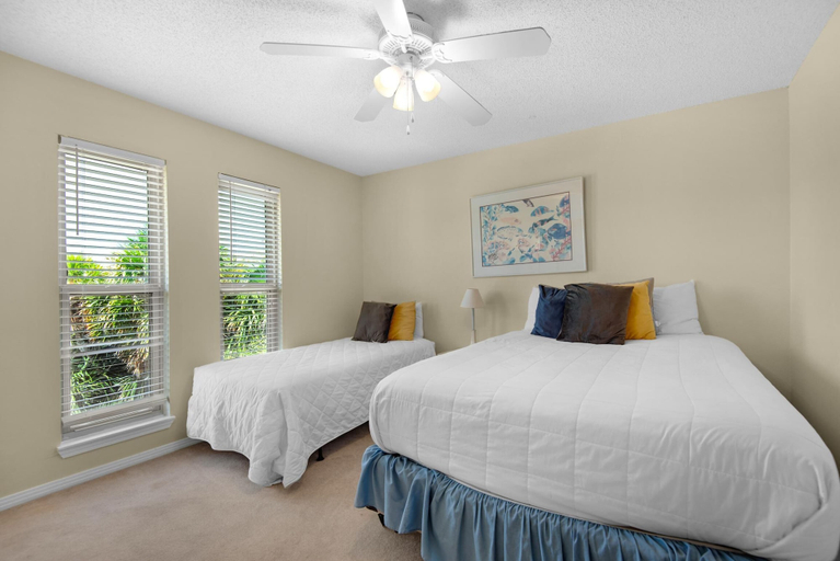 Bedroom 3, Barefoot & Buzzed, Escambia