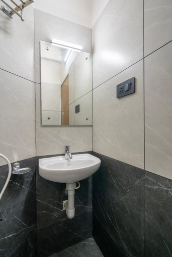 Bathroom 4, Amala Arcade AC Rooms, Thrissur