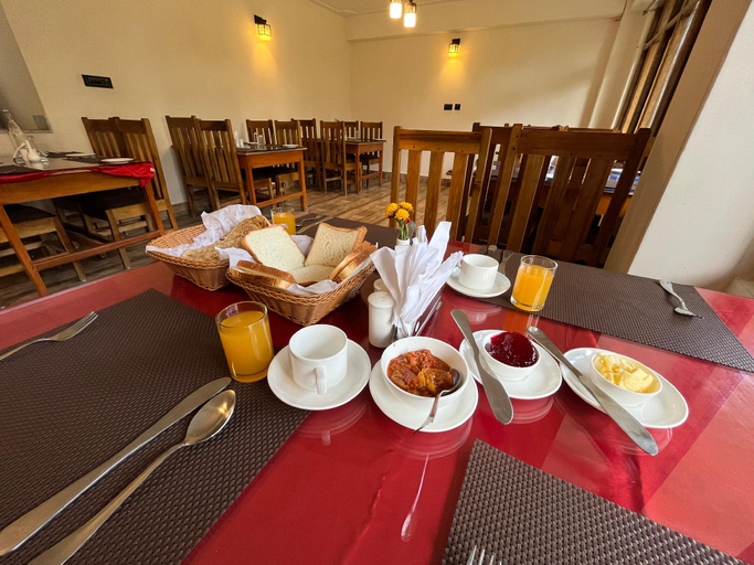 Food & Drinks 4, Tripoo Rhisum the Haapo Retreat, West Sikkim