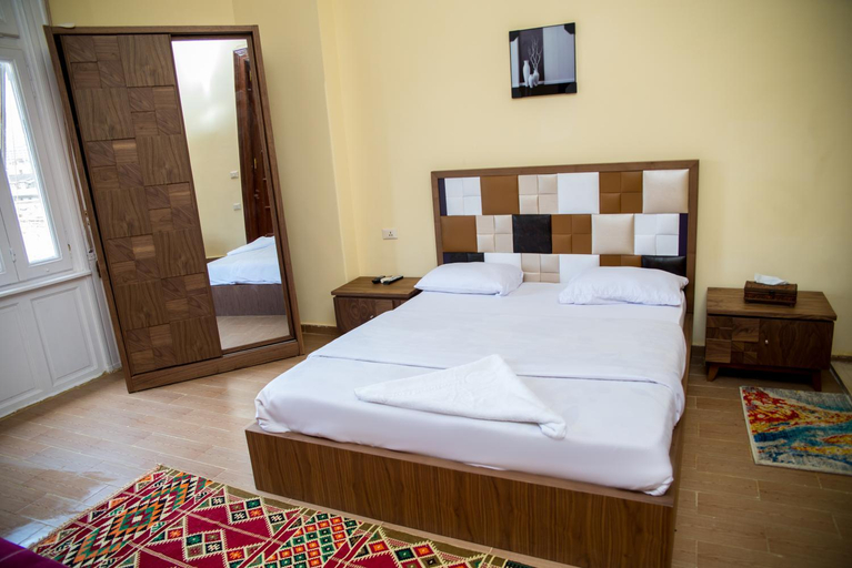 Bedroom 2, New Grand Royal Hotel, Qasr an-Nil