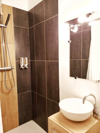 Bathroom 3, Appart Rouen Centre - Rue des bons enfants, Seine-Maritime