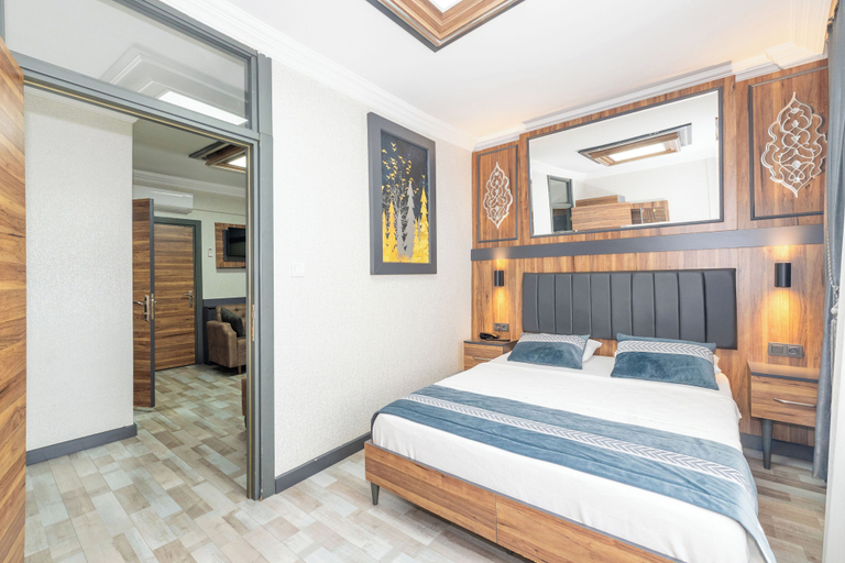 Bedroom 5, La Serena Hotel, Beyoğlu