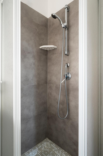 Bathroom 3, Hotel Scoiattolo, Trento