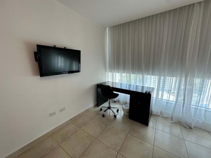 Room 5, Estrella Federal I 2 Bedroom Apt in Costa del Este, Panamá