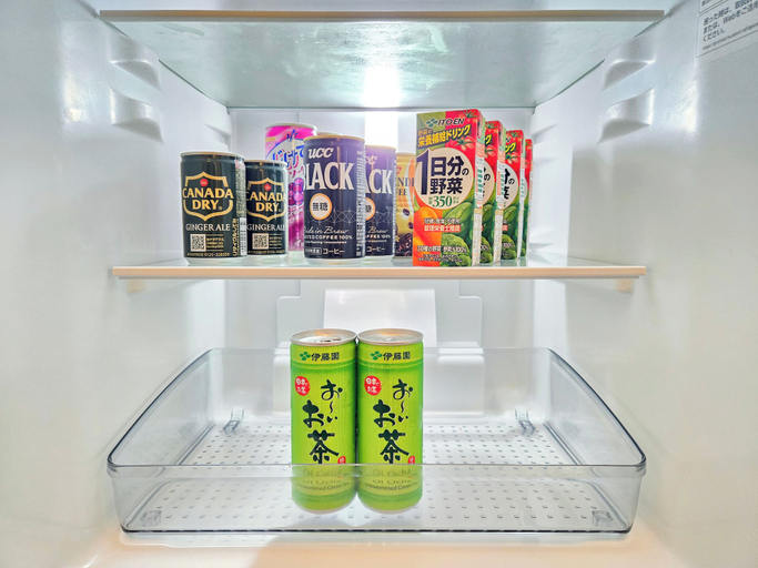 Food & Drinks 5, Villas Minato, Ichihara
