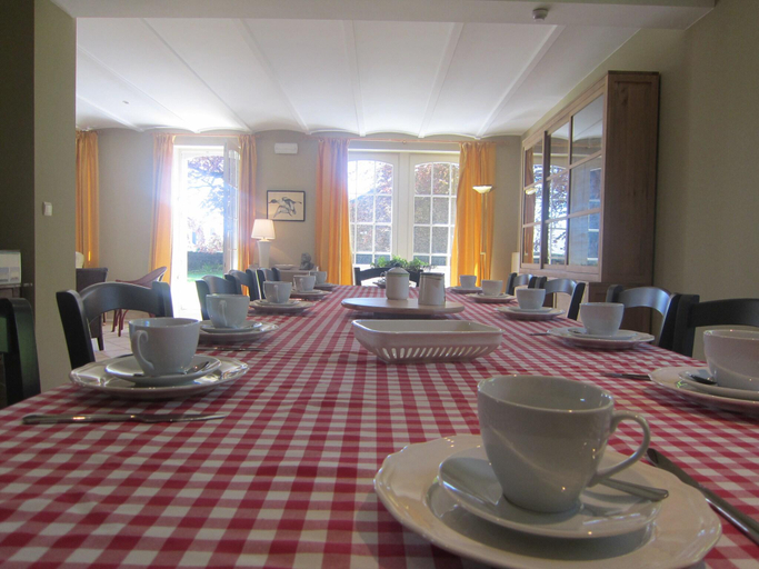 Food & Drinks 4, Spacious Family Villa, Offagne, Luxembourg
