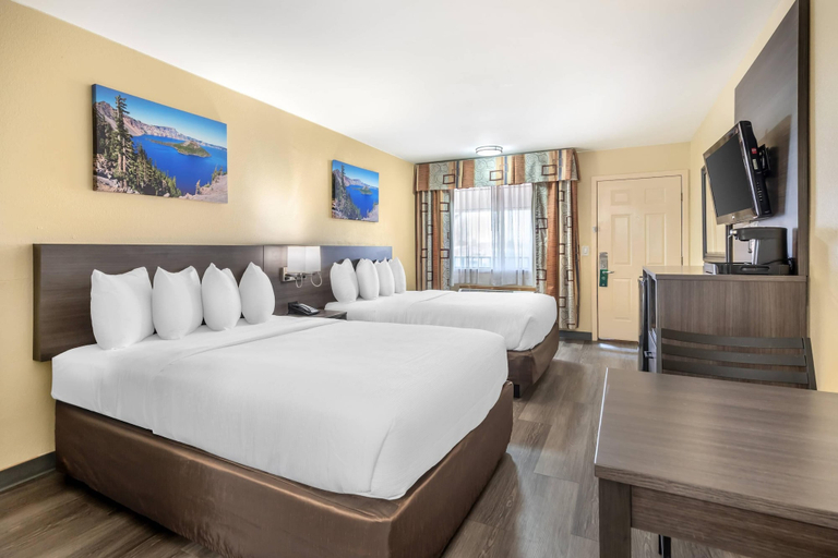 Bedroom 3, Quality Inn Klamath Falls - Crater Lake Gateway, Klamath