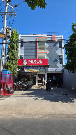 Exterior & Views, House Of Felix, Surabaya
