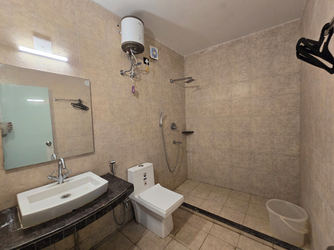 Bathroom 4, Ricardo Beach Resort, Purba Medinipur