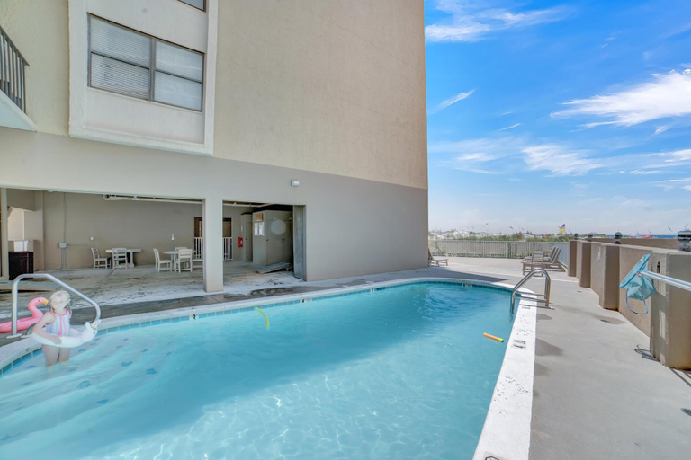 Sport & Beauty, Gulf House 401, Baldwin