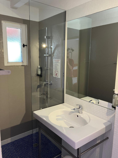 Bathroom 4, La Bastide du Val, Var