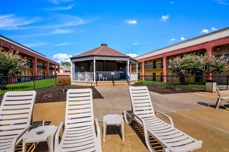 Exterior & Views 2, Quality Inn Fredericksburg, Central Park Area, Fredericksburg