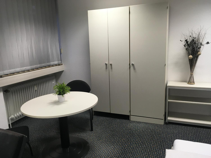 Others 4, Hostel Hamm by Geronimo, Hamm