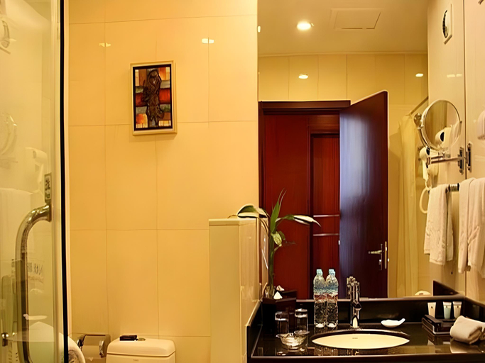 Bathroom 5, Grand Metropark Hotel Shandong, Jinan