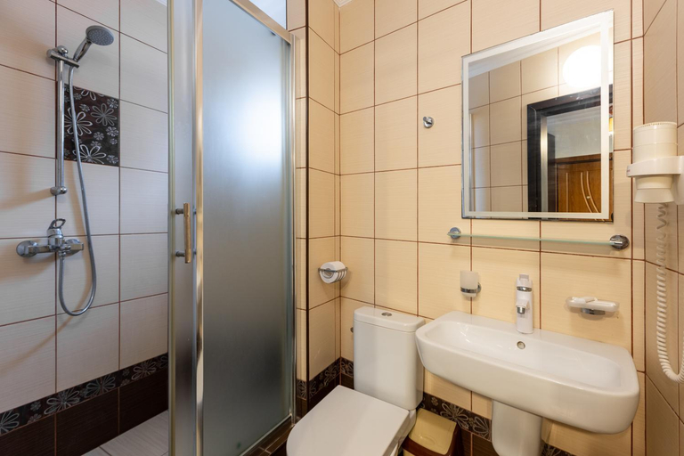 Bathroom 5, Kazka, Bilhorod-Dnistrovs'kyi