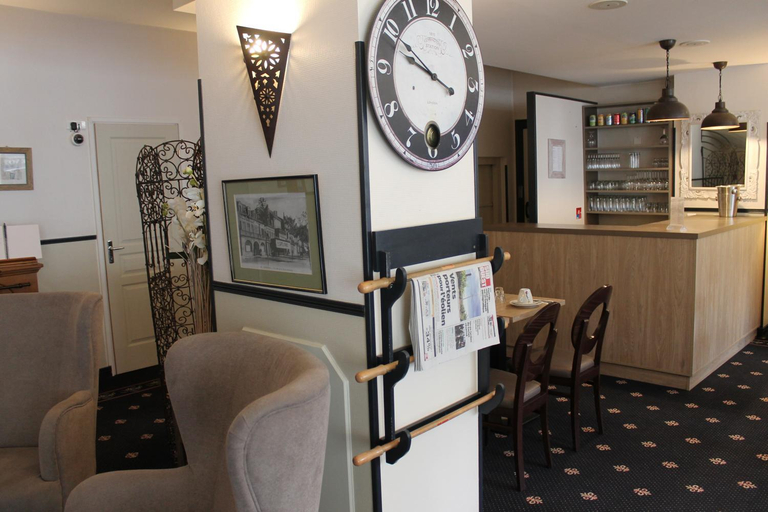 Public Area 2, Hotel de France, Dordogne