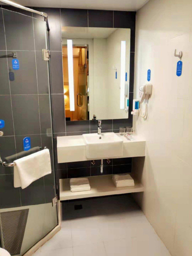 Bathroom 4, Hanting Hotel Shenyang Wanlian Metro Station, Shenyang