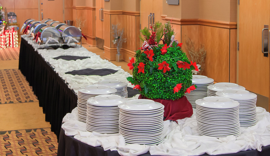 Food & Drinks 5, iHOTEL & Conference Center Red Deer, Division No. 8