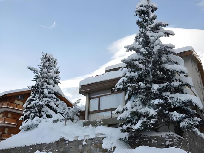 Exterior & Views 1, Elite Alpine Lodge - Apart & Breakfast, Visp