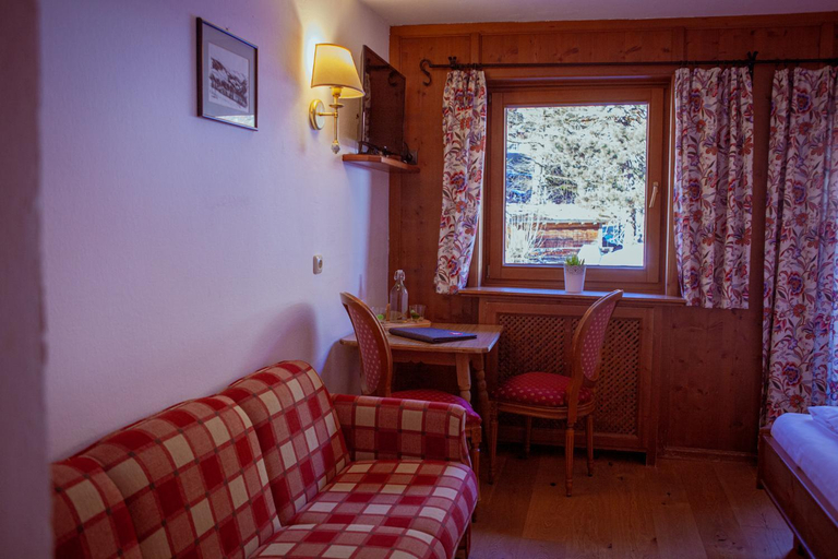 Bedroom 3, Hotel Zur Post, Kufstein