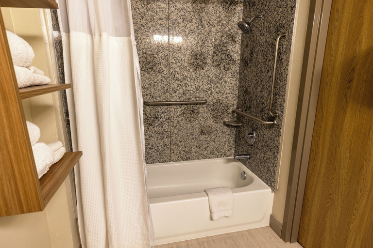 Bathroom 5, Sonesta ES Suites Lafayette Airport Extended Stay, Lafayette