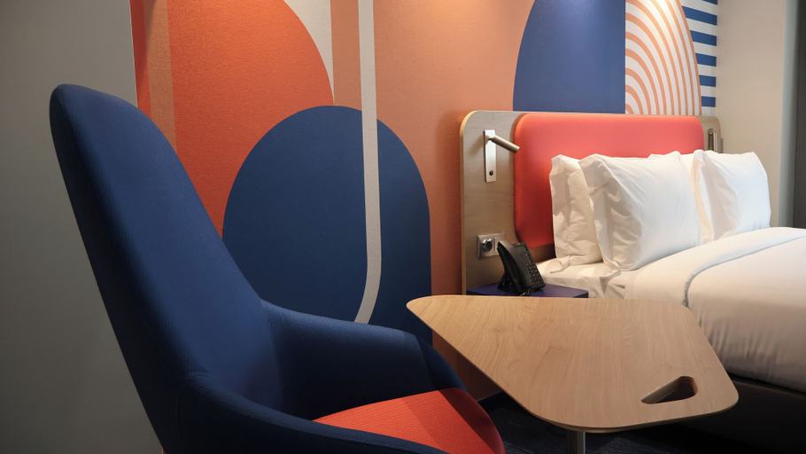 Bedroom 4, Holiday Inn Express & Suites LISBON - PR�NCIPE REAL by IHG, Lisbon