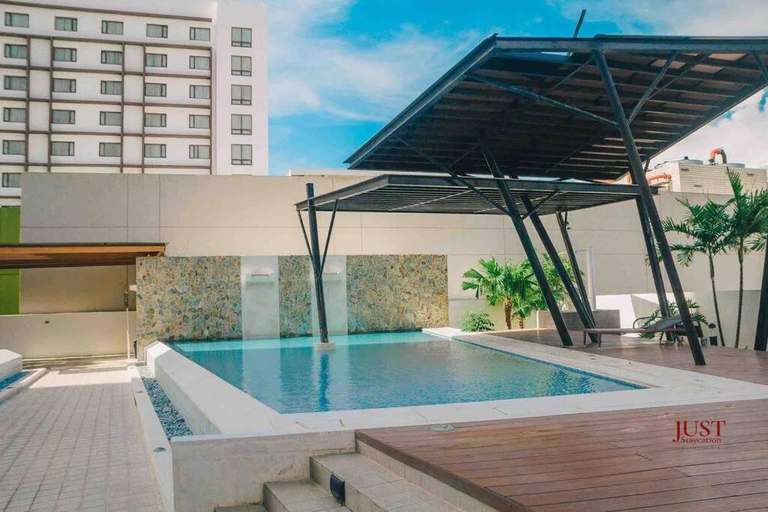Sport & Beauty 2, Centrio Tower w/ Netflix + WiFi, Cagayan de Oro City