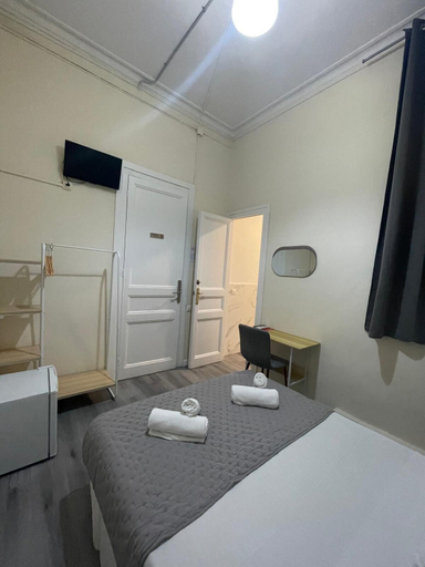 Bedroom 4, Hostal Balmes Centro, Barcelona