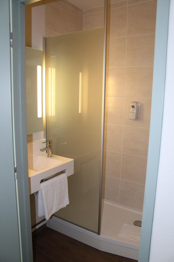 Bathroom, B&B HOTEL Valence TGV - ROMANS, Drôme