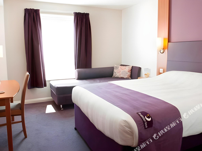 Bedroom 4, Preston South (Craven Drive), Lancashire
