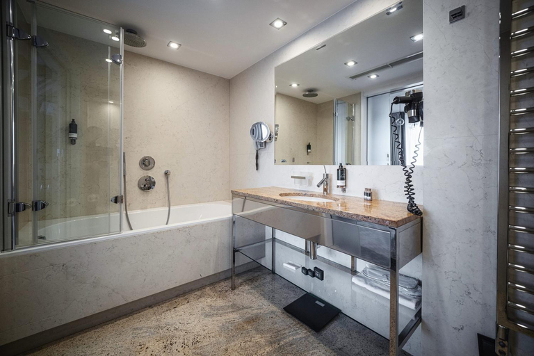 Bathroom 3, Rysy Boutique Hotel, Tatra
