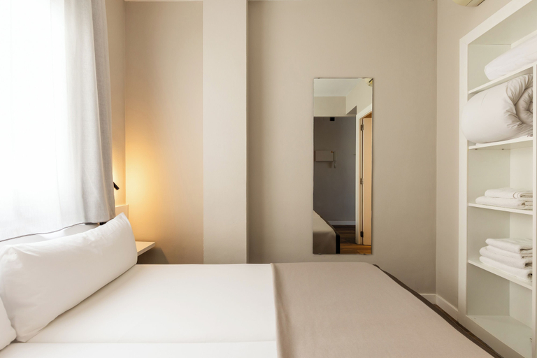 Bedroom 2, Apartamentos Laforja, Barcelona