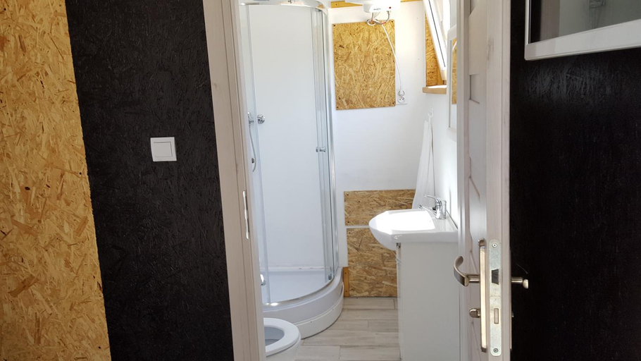 Bathroom 3, Na Wydmach. Spokoj. Cisza. Las dookola, Puck