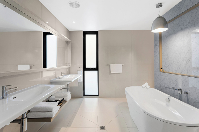 Bathroom 4, Quarters at Flinders Hotel, Melbourne