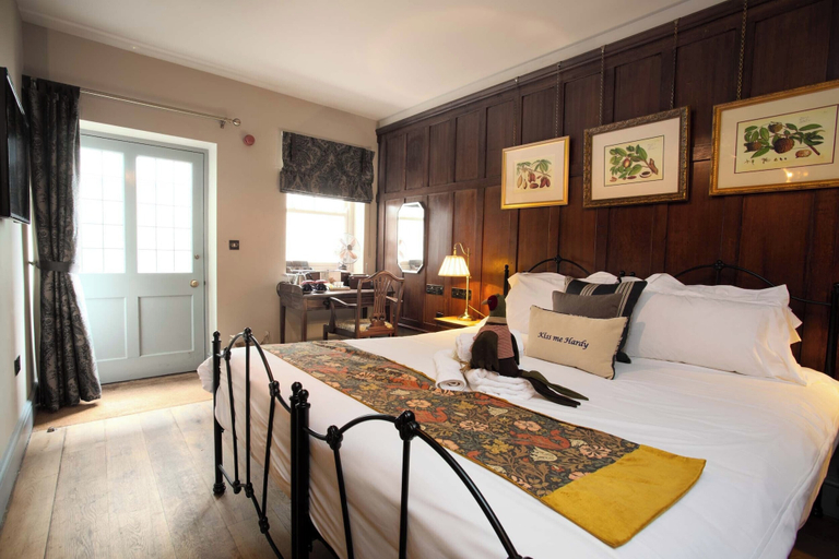 Bedroom 3, 1777 The Albion, Dorset