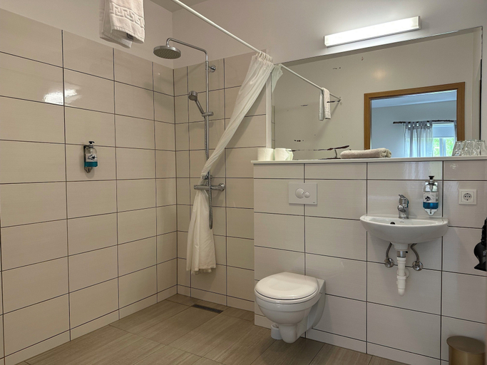 Bathroom 4, Hotel Studlagil, Norður-Hérað