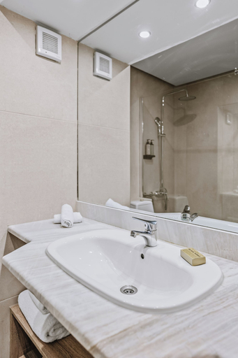 Bathroom 5, Almyra Resort, Crete