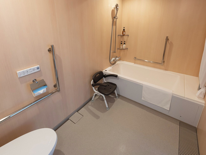 Bathroom 5, Onn Oomagarinohanabi, Daisen