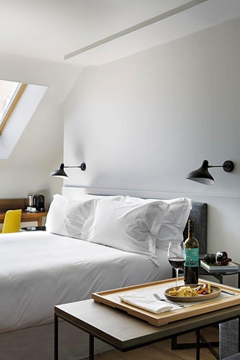 Bedroom 2, TOTEM Madrid, a Small Luxury Hotel of the World, Madrid