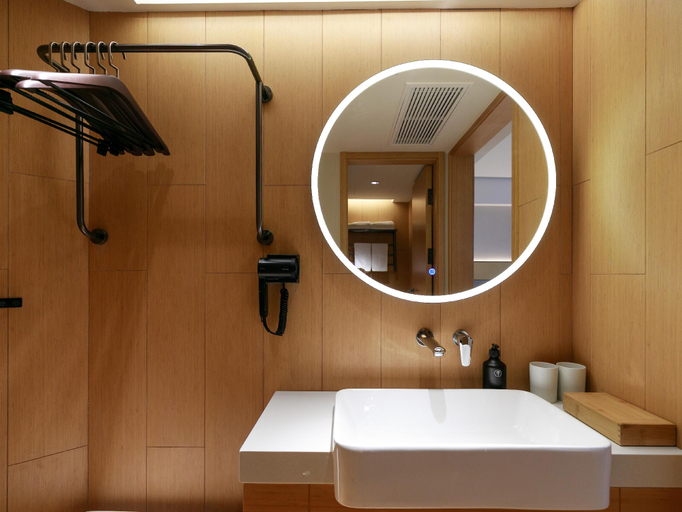 Bathroom 4, Ji Hotel Shanghai Expo Sanlin Road, Shanghai