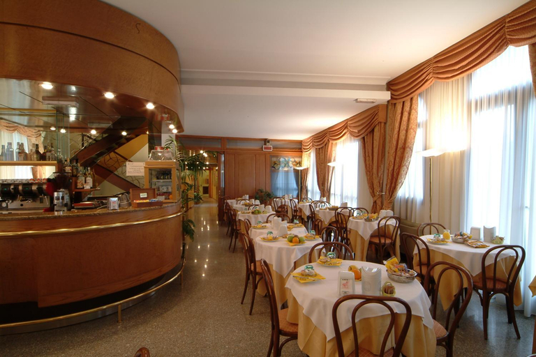 Food & Drinks 5, Donatello, Padua