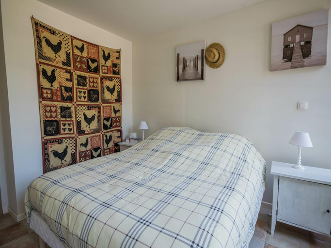 Bedroom 3, Dordogne Poolside Escape, Lot